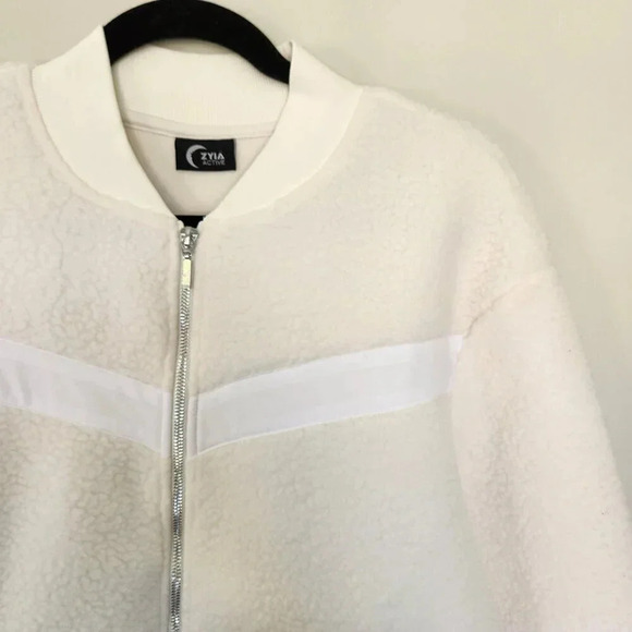 Zyia Active Womens Sherpa Teddy Jacket Size Large White Flying V Fleece - Picture 2 of 8